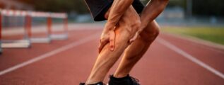 Calambres musculares en el deporte: causas reales, mitos de los electrolitos y prevención eficaz