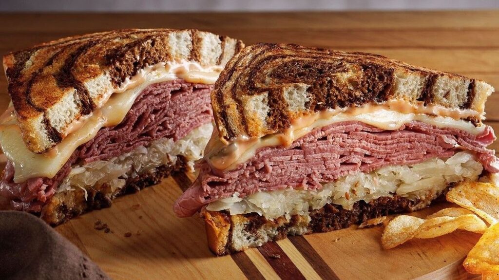 Qué puede aportar a nuestra dieta el Pastrami Deporte y Nutrición